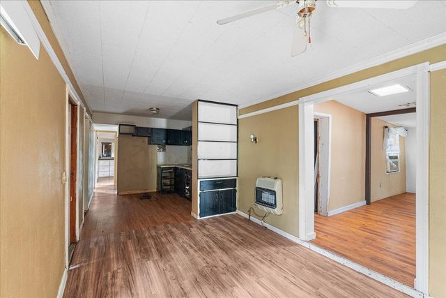 10050 W Fm 744, Barry, TX 75102