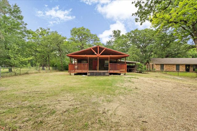 10050 W Fm 744, Barry, TX 75102
