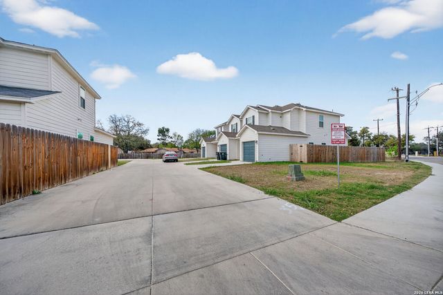 4110 Swans Lndg Unit 101, San Antonio, TX 78217