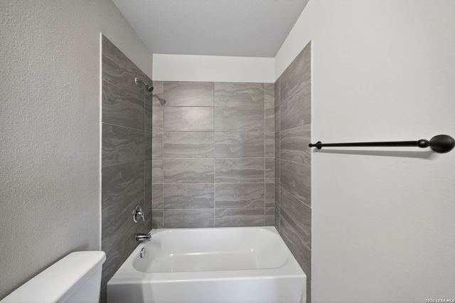 4110 Swans Lndg Unit 101, San Antonio, TX 78217