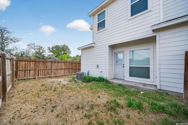 4110 Swans Lndg Unit 101, San Antonio, TX 78217