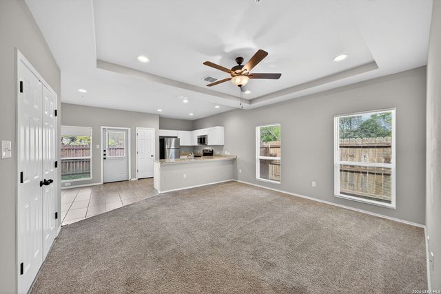 4110 Swans Lndg Unit 101, San Antonio, TX 78217