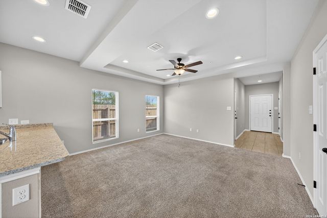 4110 Swans Lndg Unit 101, San Antonio, TX 78217