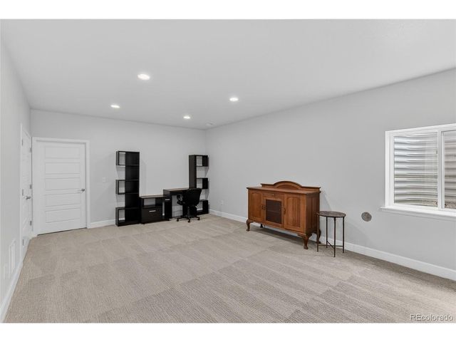 1059 Blue Bell Rd, Berthoud, CO 80513