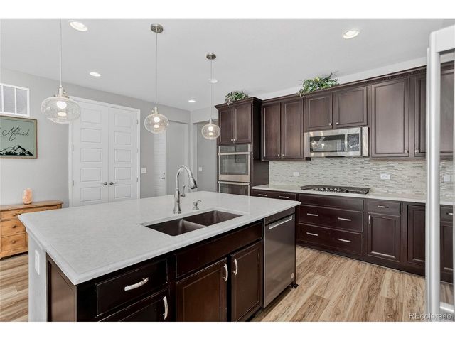 1059 Blue Bell Rd, Berthoud, CO 80513