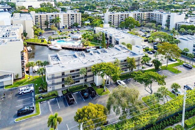 10 Royal Palm Way 203, Boca Raton, FL 33432