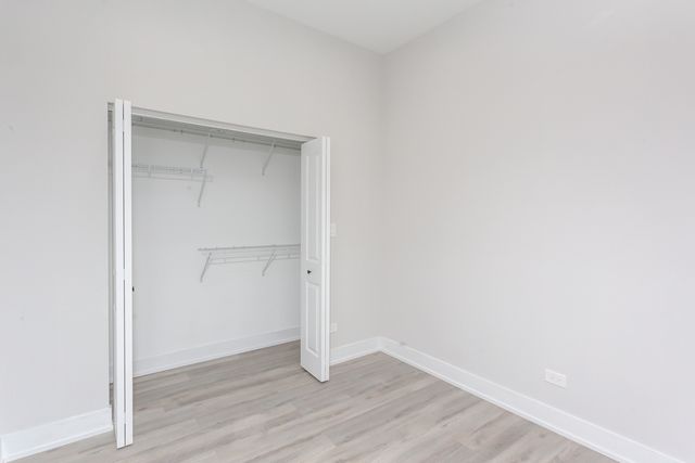 818 W 18th Street 4M, Chicago, IL 60608