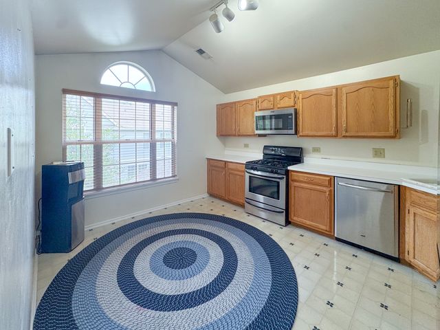 30W015 Juniper Court 30W015, Warrenville, IL 60555