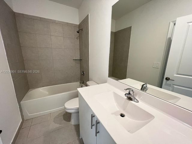 11846 SW 246 Ln 11846, Homestead, FL 33032
