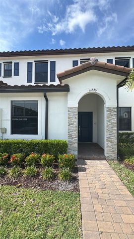 11846 SW 246 Ln 11846, Homestead, FL 33032