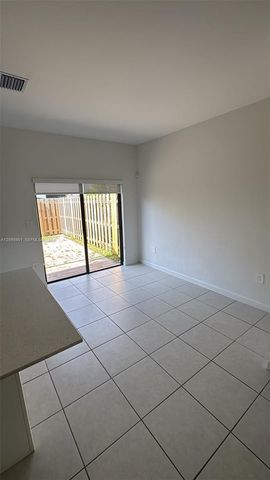 11846 SW 246 Ln 11846, Homestead, FL 33032