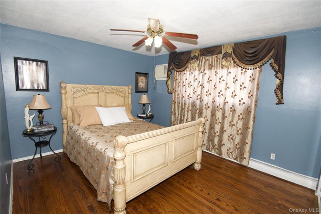 528 14th Street, West Babylon, NY 11704