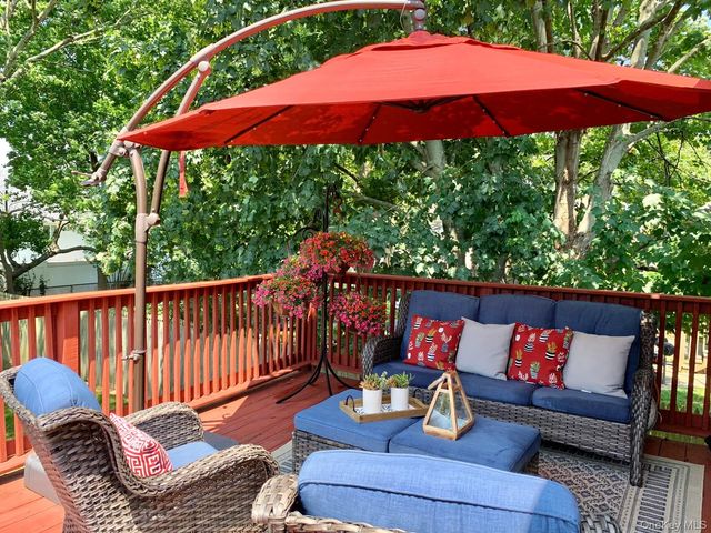 528 14th Street, West Babylon, NY 11704