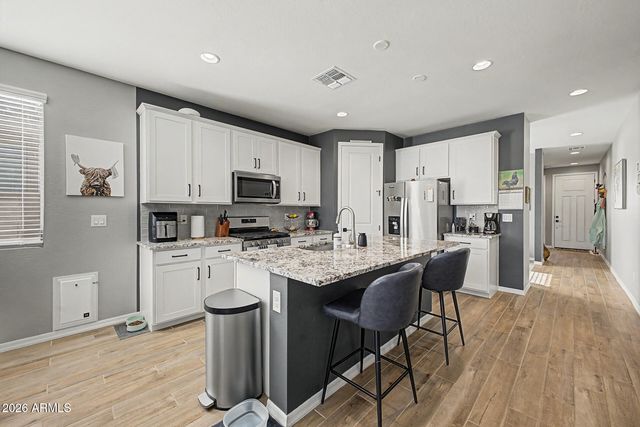 11405 E ULYSSES Avenue, Mesa, AZ 85212
