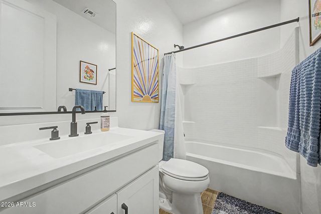 11405 E ULYSSES Avenue, Mesa, AZ 85212
