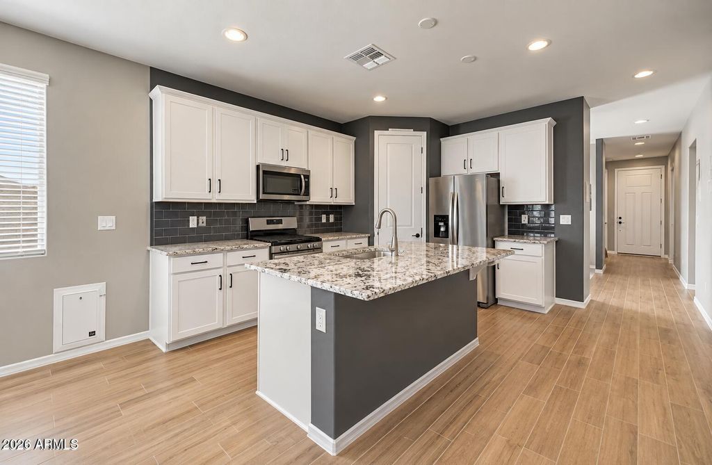 11405 E ULYSSES Avenue, Mesa, AZ 85212 — photo 4