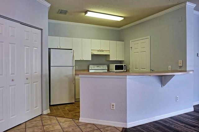 3615 CONROY ROAD 627, Orlando, FL 32839