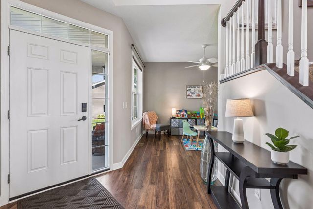 4367 Parkview Circle, Anoka, MN 55303