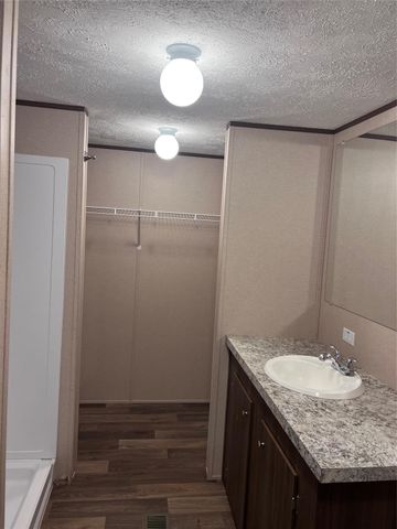 1668 Farm To Market 2518 110, Cleveland, TX 77327