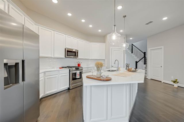 10707 Deer Path Drive, Missouri City, TX 77459