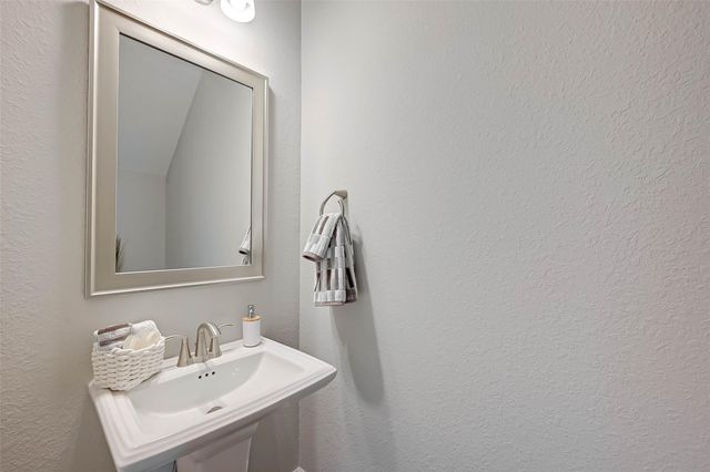 10707 Deer Path Drive, Missouri City, TX 77459