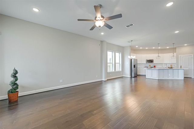 10707 Deer Path Drive, Missouri City, TX 77459