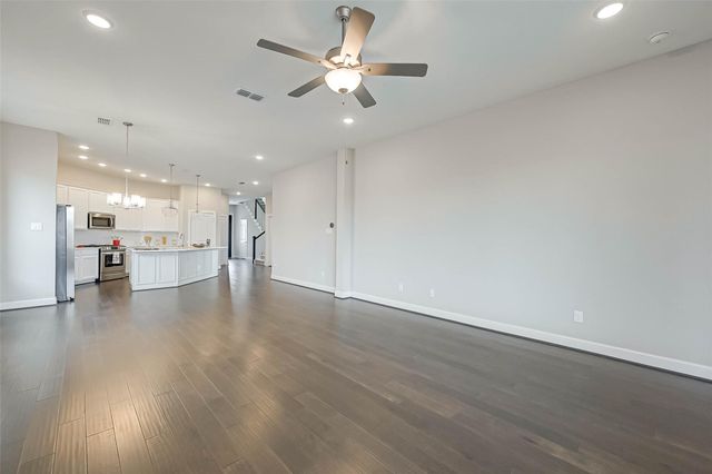 10707 Deer Path Drive, Missouri City, TX 77459