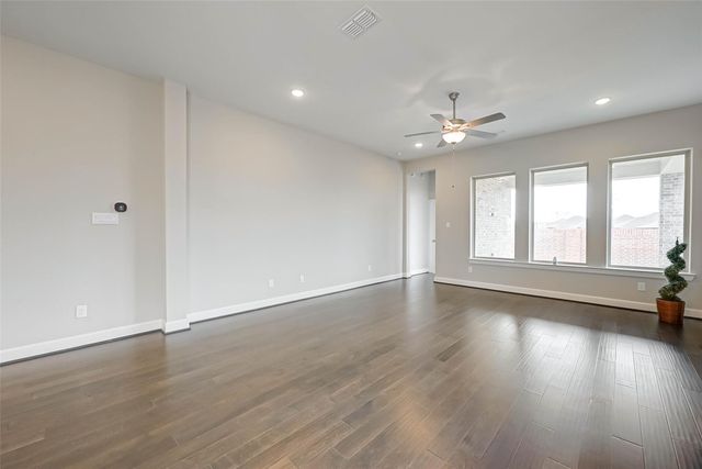 10707 Deer Path Drive, Missouri City, TX 77459