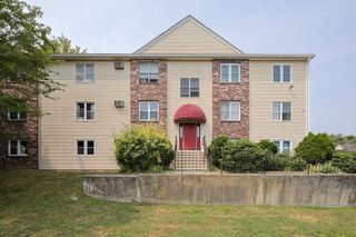 10 Nuttall Lane 1, Worcester, MA 01604