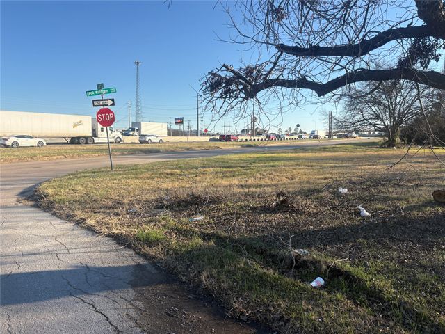 1813 S 24th, Waco, TX 76706