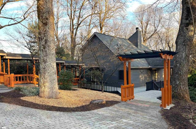 700 Altamont Road, Greenville, SC 29609