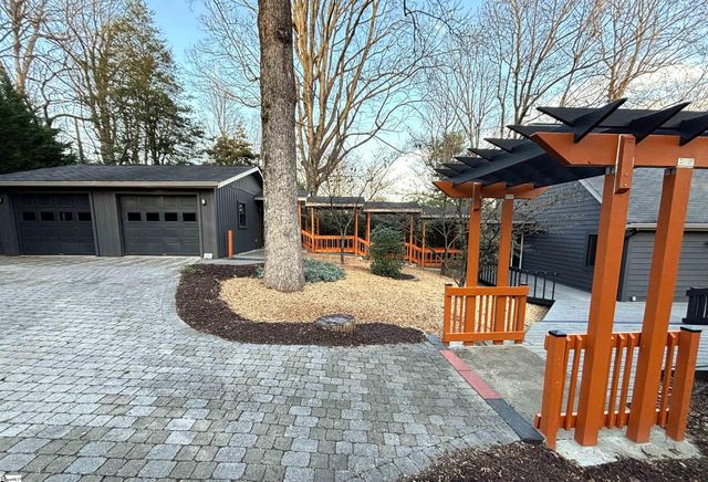 700 Altamont Road, Greenville, SC 29609