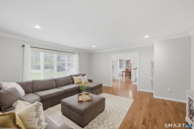 33 Club Circle, Stamford, CT 06905