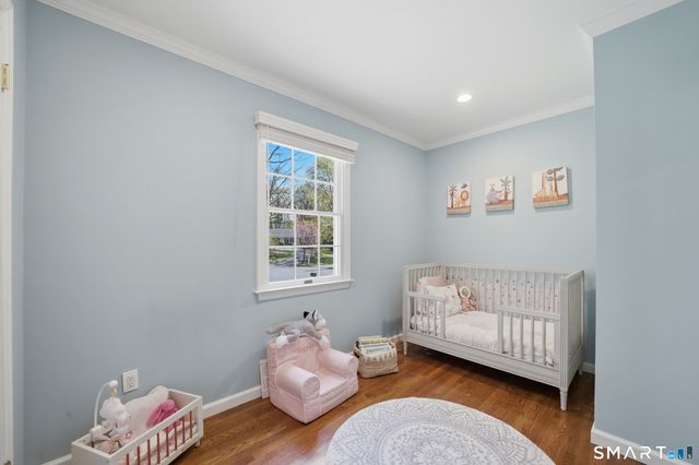 33 Club Circle, Stamford, CT 06905