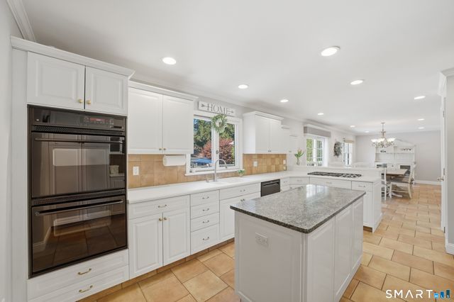 33 Club Circle, Stamford, CT 06905