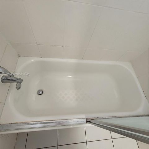 1370 NE 119th Street 137015, Miami, FL 33161