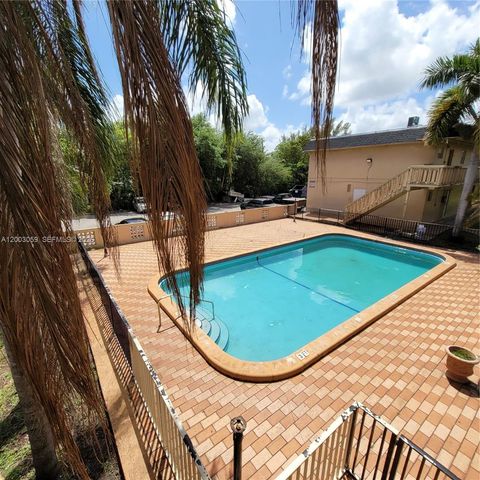 1370 NE 119th Street 137015, Miami, FL 33161