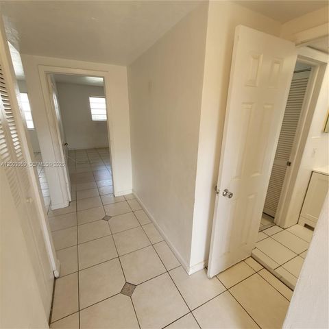 1370 NE 119th Street 137015, Miami, FL 33161