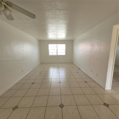 1370 NE 119th Street 137015, Miami, FL 33161