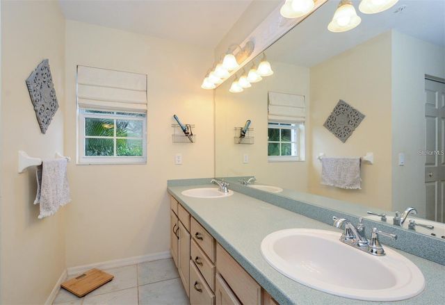 4260 CENTRAL SARASOTA PARKWAY 211, Sarasota, FL 34238