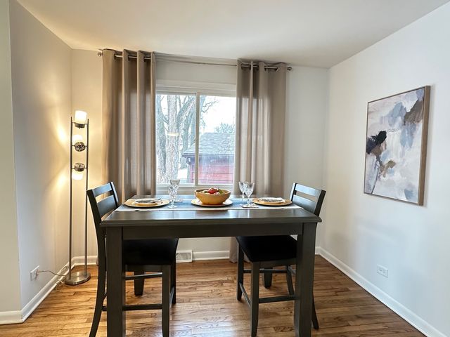 468 Joyce Court, South Holland, IL 60473