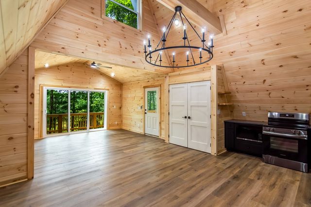 3 Mountain Lake Drive, Blue Ridge, GA 30513