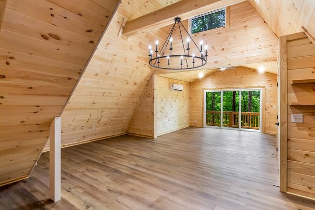 3 Mountain Lake Drive, Blue Ridge, GA 30513