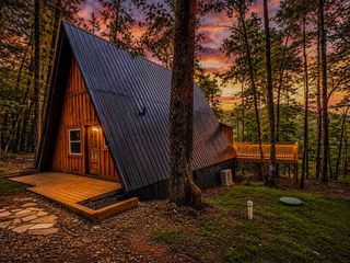 3 Mountain Lake Drive, Blue Ridge, GA 30513