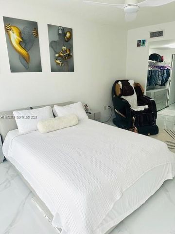 1750 N Bayshore Dr 2302, Miami, FL 33132