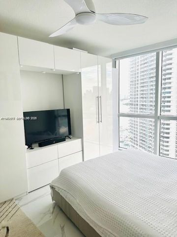 1750 N Bayshore Dr 2302, Miami, FL 33132