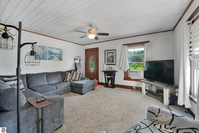 11110 Co Road 633, Buckley, MI 49620