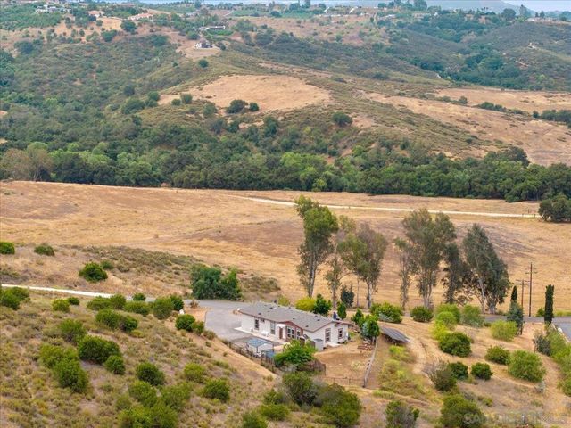 11776 Park Lilac Ln, Valley Center, CA 92082