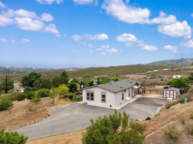 11776 Park Lilac Ln, Valley Center, CA 92082