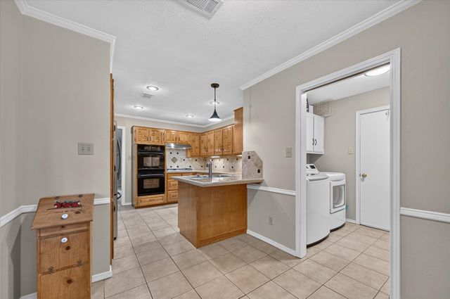 8019 Eagle Trail, Dallas, TX 75238